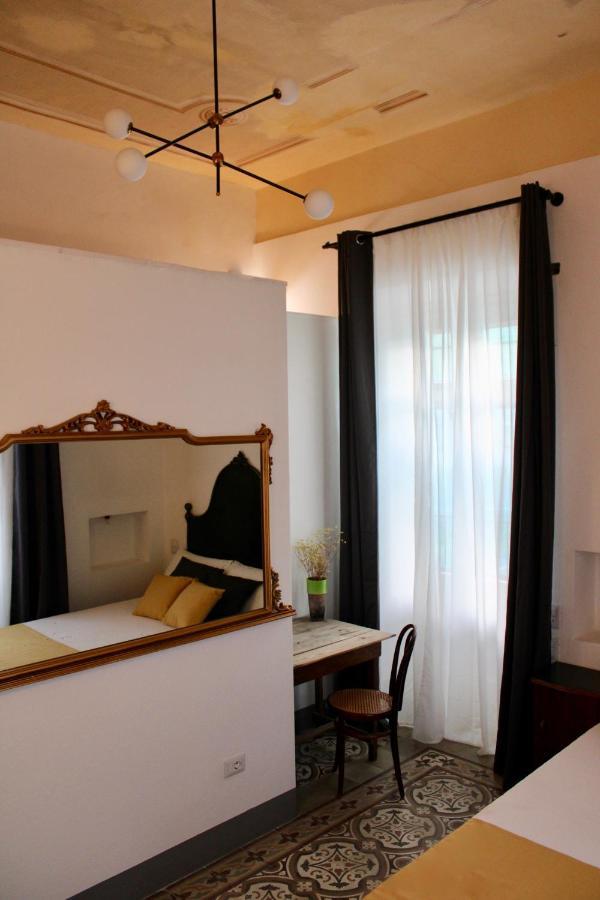 Su Zampillu Boutique Rooms 툴라다 외부 사진