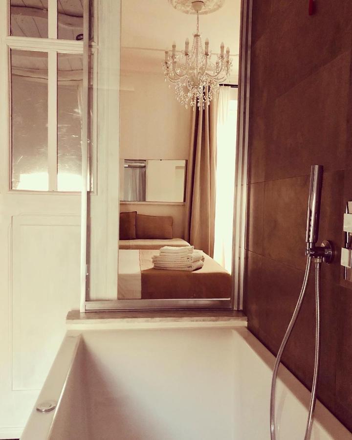 Su Zampillu Boutique Rooms 툴라다 외부 사진