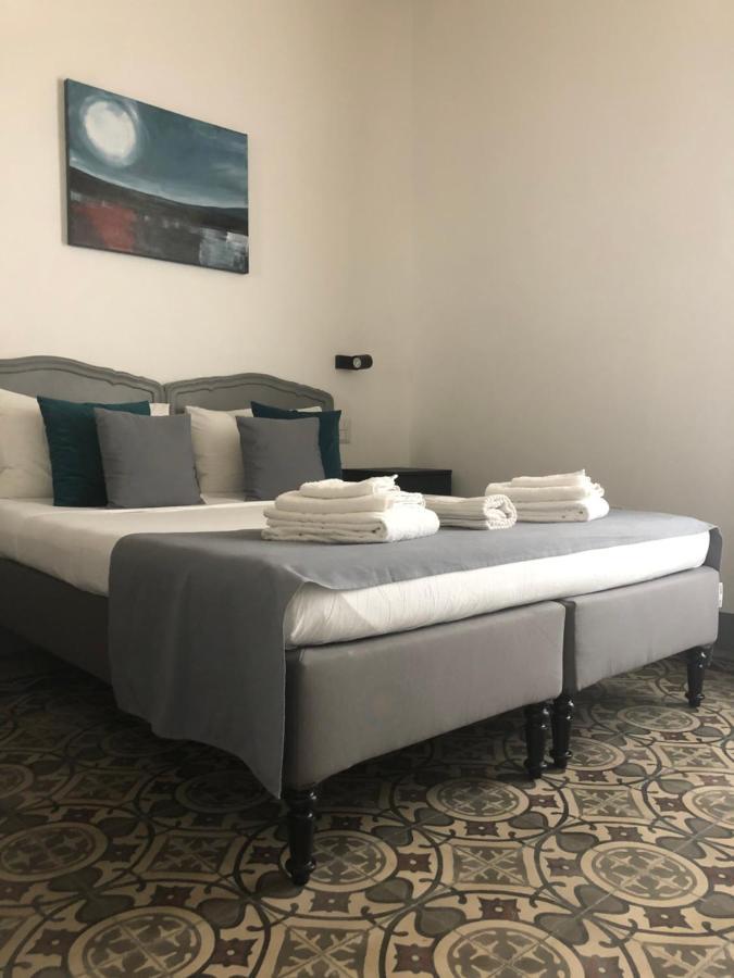 Su Zampillu Boutique Rooms 툴라다 외부 사진