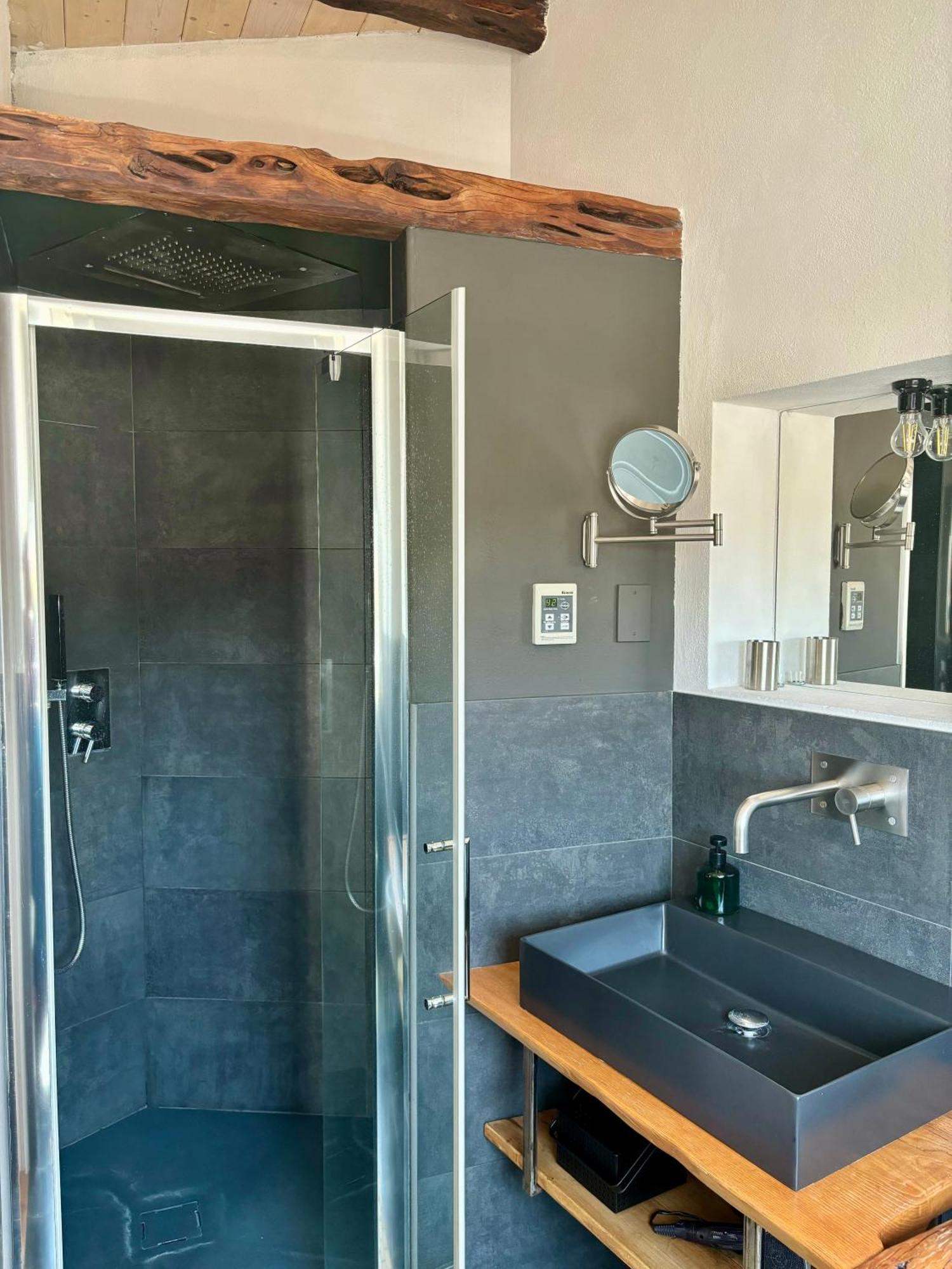 Su Zampillu Boutique Rooms 툴라다 외부 사진